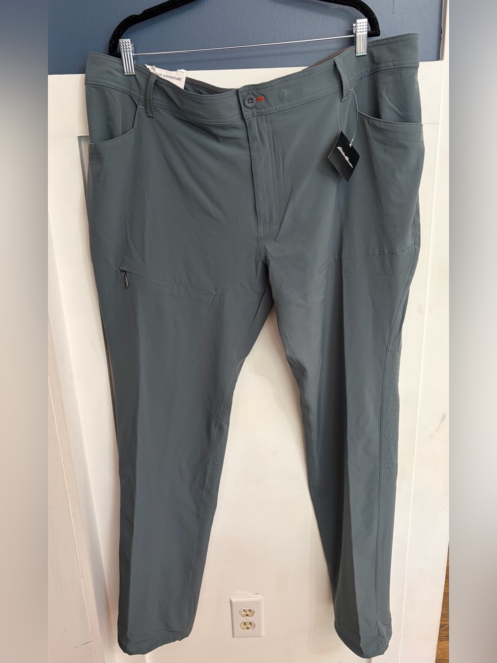 Eddie Bauer Men's Gray Performance Cargo Pants